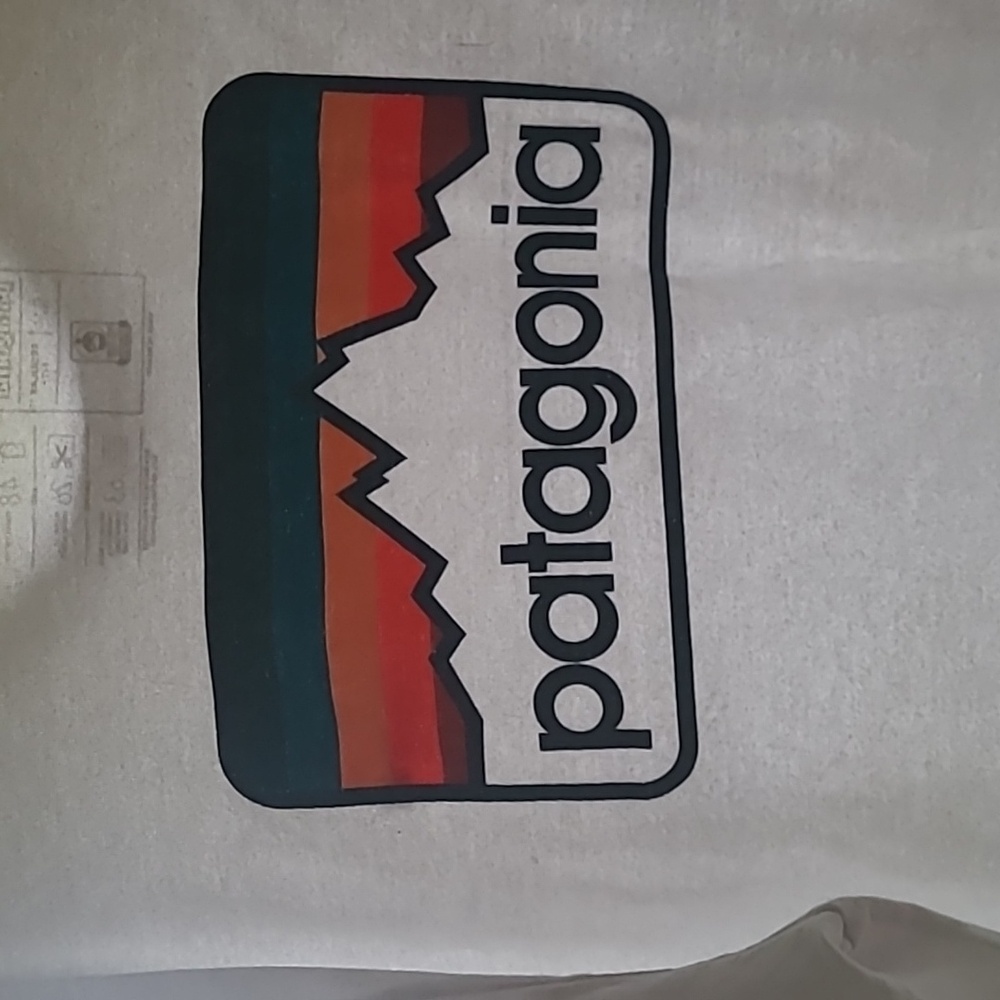 Patagonia White Men's T-Shirt- L